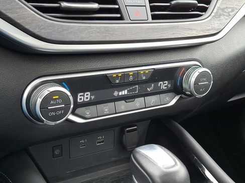 Certified 2023 Nissan Altima 2.5 SL AWD/4WD image 18