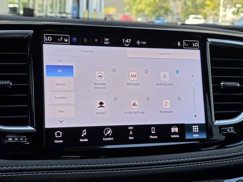 New 2026 Chrysler Pacifica Limited w/ Uconnect Theater Family Group image 28