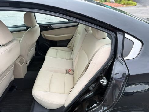 Used 2015 Subaru Legacy 2.5i Premium AWD/4WD image 7