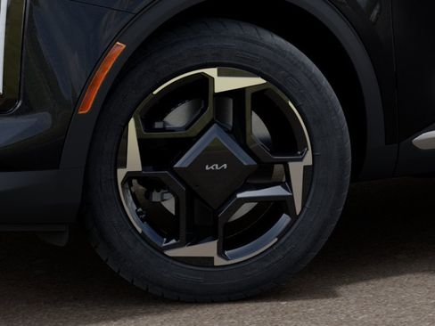 New 2026 Kia Sportage EX FWD image 9