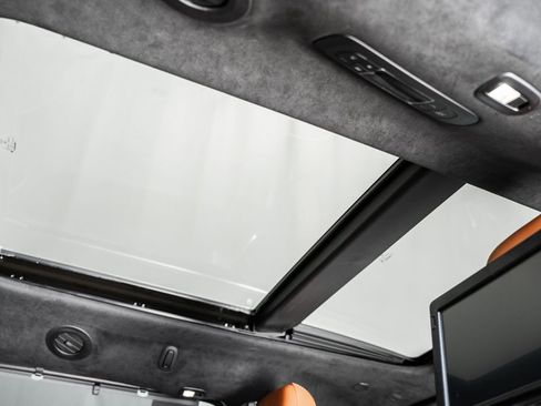 New 2026 Chrysler Pacifica Pinnacle image 29