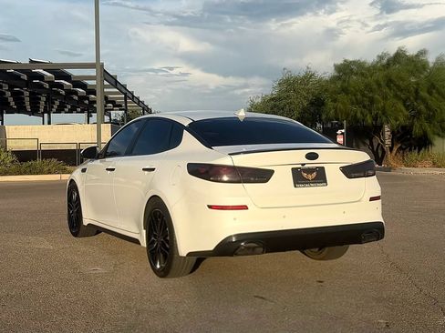 Used 2020 Kia Optima S FWD image 2