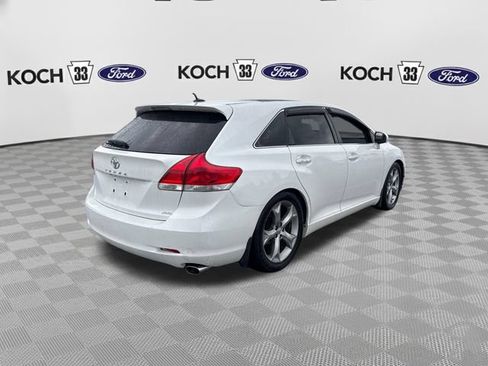 Used 2010 Toyota Venza AWD w/ Comfort Pkg image 8