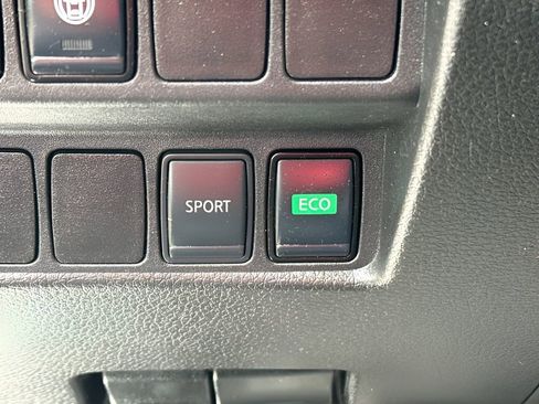 Used 2020 Nissan Rogue Sport S FWD image 24