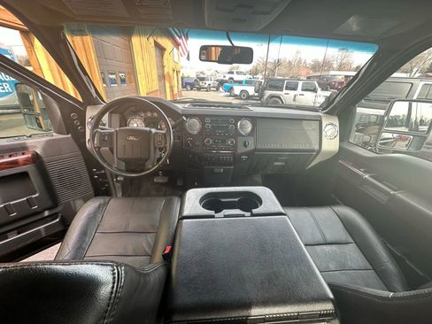 Used 2009 Ford F250 Lariat image 13