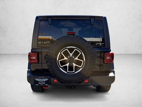 Used 2024 Jeep Wrangler Unlimited Rubicon w/ Technology Group image 4