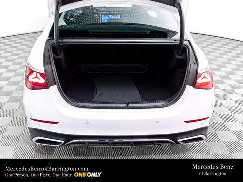 New 2026 Mercedes-Benz E 350 4MATIC Sedan image 34