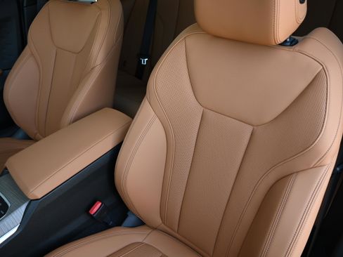 New 2025 BMW 230i Coupe w/ M Sport Package image 9