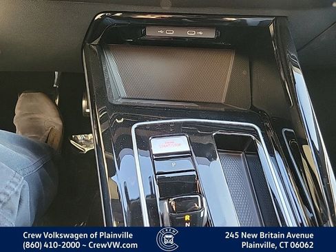 New 2026 Volkswagen GTI SE image 8