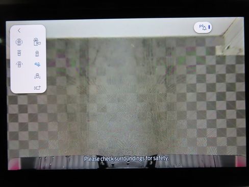 Used 2025 Ford F250 Platinum image 18