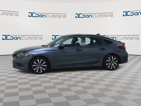 Used 2023 Honda Civic EX-L image 6