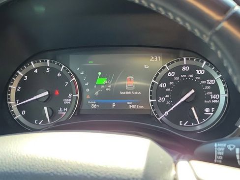 Used 2021 Toyota Highlander XSE image 28