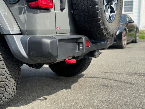 Used 2021 Jeep Wrangler Unlimited Rubicon image 12