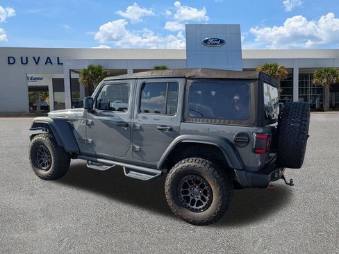 Used 2023 Jeep Wrangler Unlimited Rubicon w/ Xtreme 35 Tire Package AWD/4WD image 6