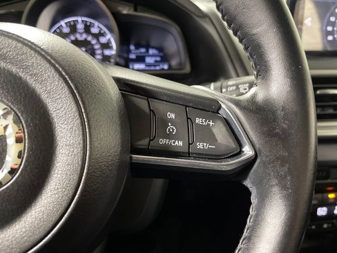 Used 2017 MAZDA MAZDA3 Touring image 27