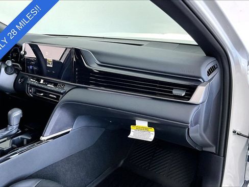 Used 2026 Toyota Camry XSE FWD image 19
