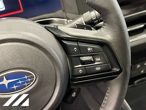 Used 2026 Subaru Outback Limited AWD/4WD image 13