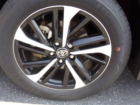 Used 2023 Toyota Corolla Cross AWD Hybrid w/ Convenience Package image 20