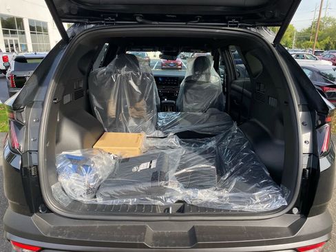 New 2026 Hyundai Tucson XRT image 13