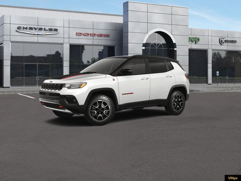 New 2026 Jeep Compass Trailhawk w/ Sun, Sound & Navigation Group AWD/4WD image 2