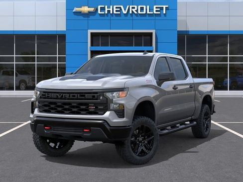 New 2026 Chevrolet Silverado 1500 Custom Trail Boss w/ LPO, Dark Essentials Package AWD/4WD image 6