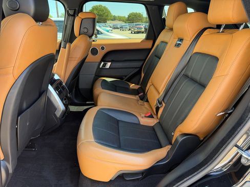 Used 2018 Land Rover Range Rover Sport HSE Dynamic AWD/4WD image 33