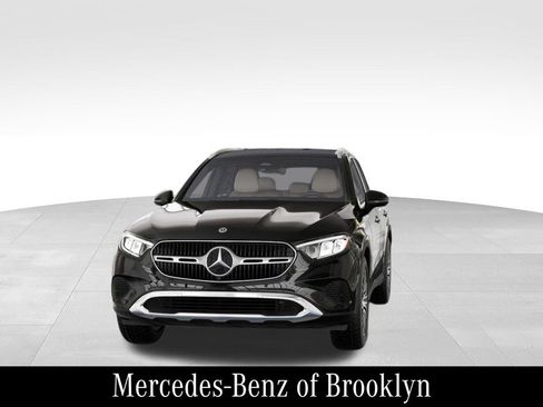Certified 2026 Mercedes-Benz GLC 300 4MATIC image 43