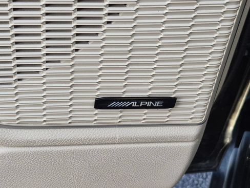 Used 2022 Jeep Grand Cherokee L Limited AWD/4WD image 15