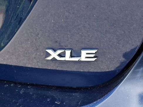 Used 2023 Toyota Camry XLE w/ Cold Weather Package image 34