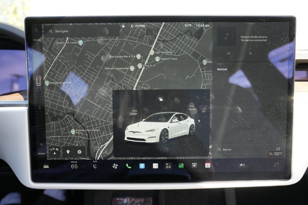 Used 2021 Tesla Model S Long Range AWD/4WD image 48