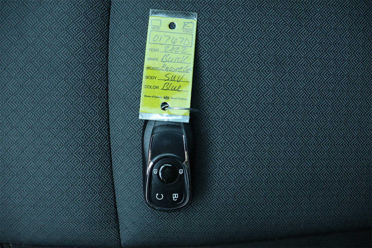 Used 2022 Buick Encore GX Preferred w/ Cold Weather Comfort Package FWD image 43
