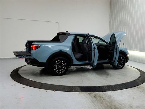 Used 2024 Hyundai Santa Cruz SE image 15