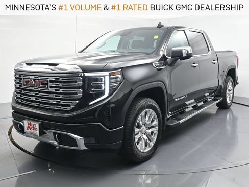 Used 2025 GMC Sierra 1500 Denali w/ Technology Package AWD/4WD image 1