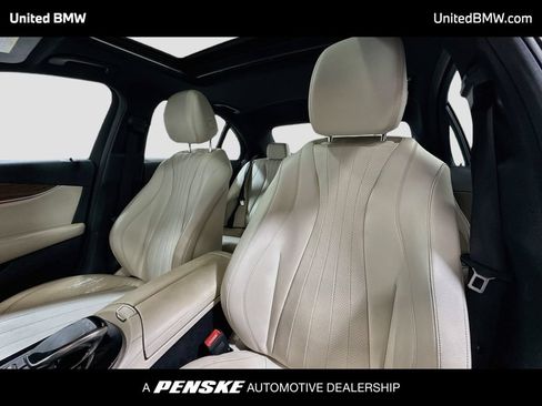 Used 2017 Mercedes-Benz E 300 image 12