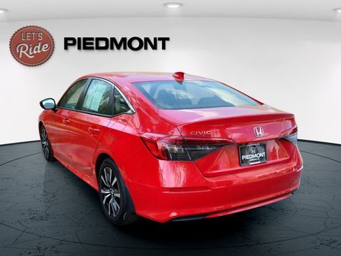 Certified 2024 Honda Civic EX image 8