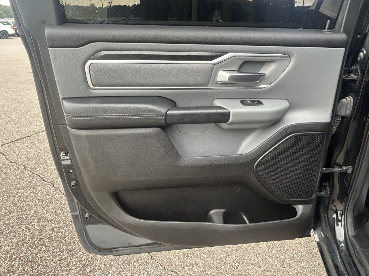 Used 2019 RAM 1500 Big Horn AWD/4WD image 13
