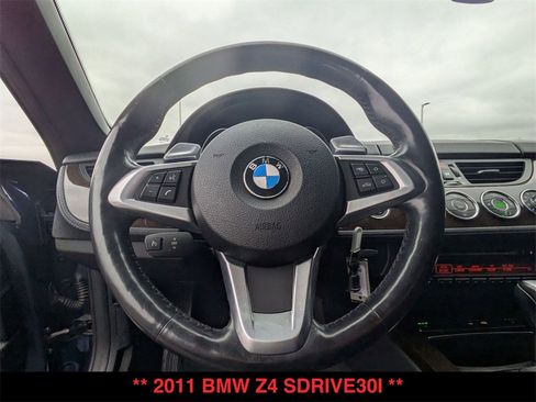 Used 2011 BMW Z4 sDrive30i image 5