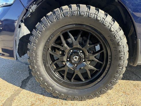 Used 2019 RAM 1500 Express w/ Express Value Package image 9