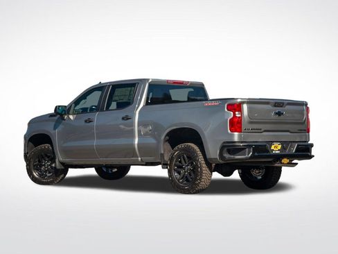 New 2026 Chevrolet Silverado 1500 Custom Trail Boss w/ LPO, Dark Essentials Package AWD/4WD image 7