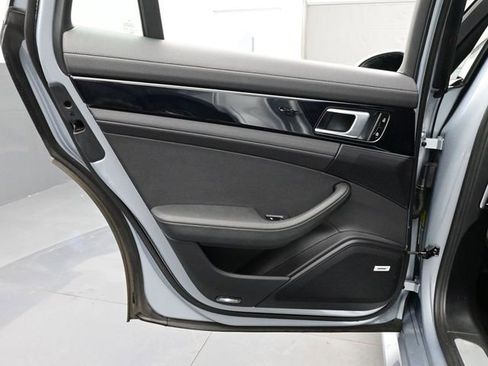 Certified 2019 Porsche Panamera 4 AWD/4WD image 13