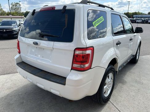 Used 2012 Ford Escape XLT AWD/4WD image 5