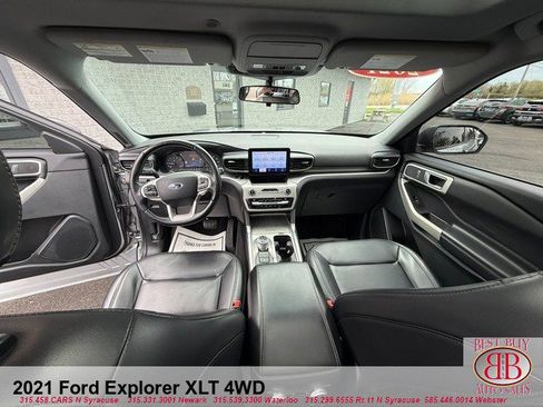 Used 2021 Ford Explorer XLT w/ Equipment Group 202A AWD/4WD image 16