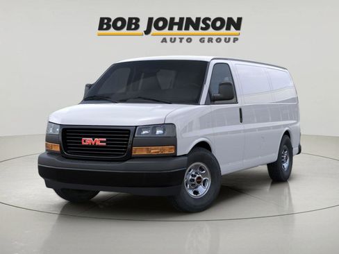 New 2026 GMC Savana 2500 RWD image 6
