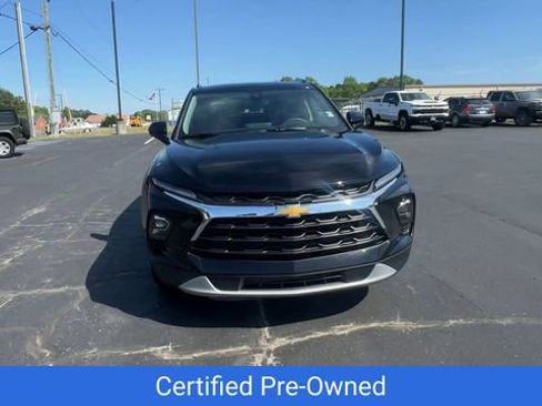 Certified 2024 Chevrolet Blazer LT w/ Convenience Package FWD image 3