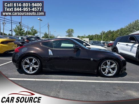 Used 2012 Nissan 370Z Touring w/ Sport Pkg RWD image 4