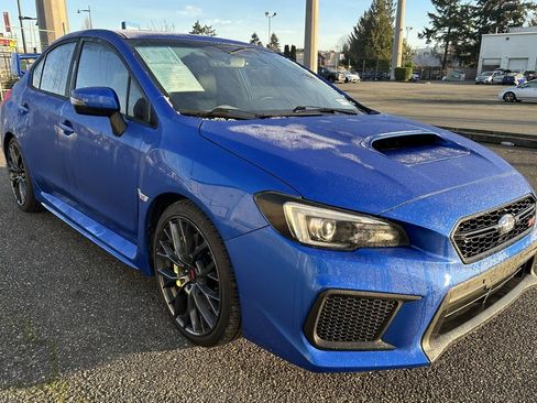 Used 2018 Subaru WRX STI Limited image 3