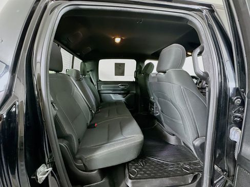 Used 2021 RAM 1500 Big Horn image 28