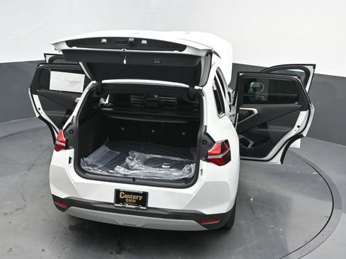 Used 2025 BMW X3 xDrive30i w/ Premium Package image 51