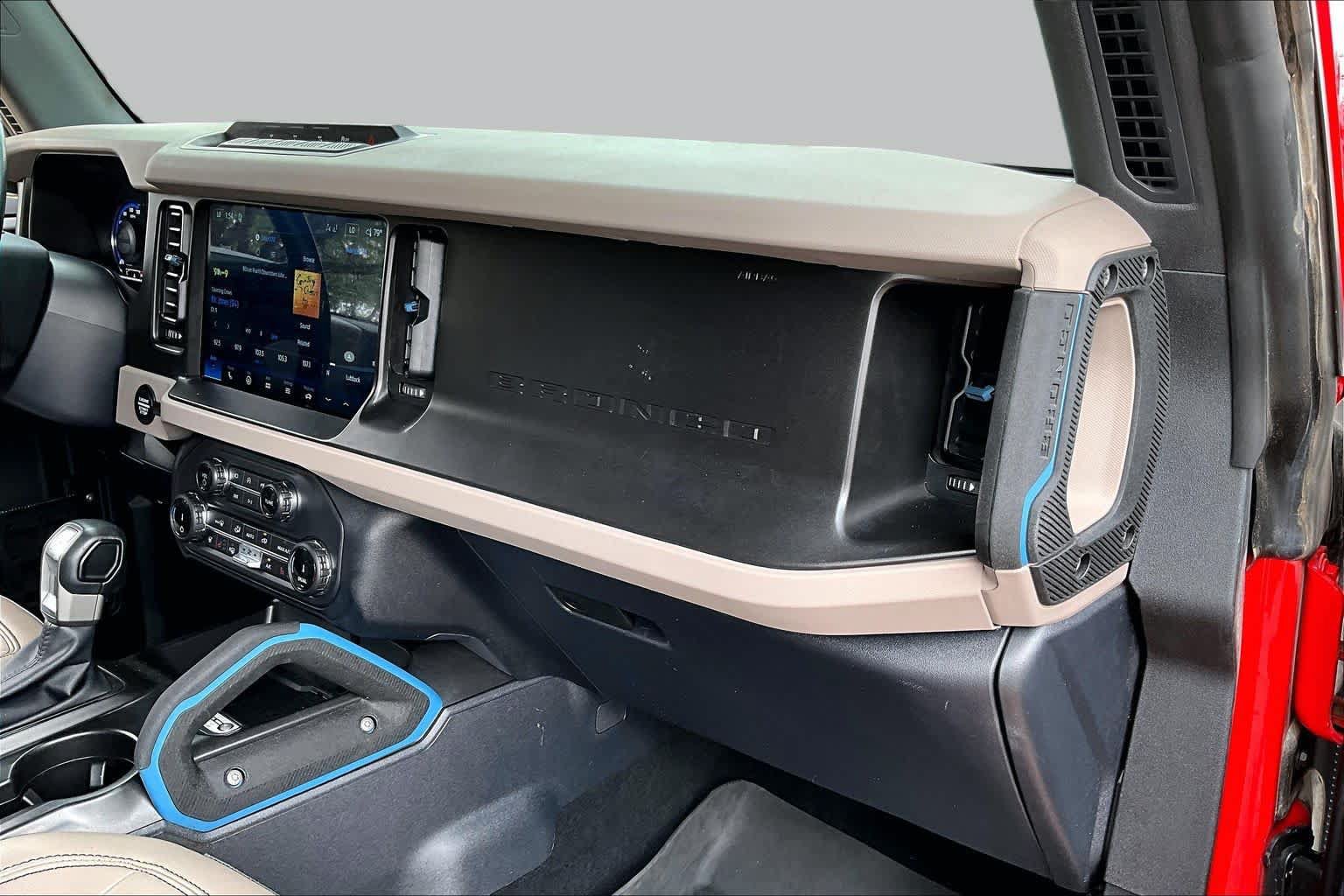 Used 2022 Ford Bronco Wildtrak AWD/4WD image 19
