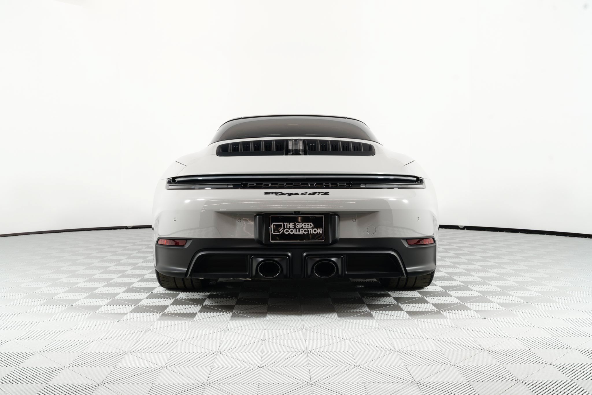 Used 2025 Porsche 911 Targa 4 GTS AWD/4WD image 17